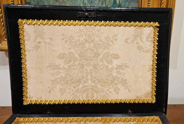 17th Century Flemish Bone Inlaid Ebonized Box - Image 11