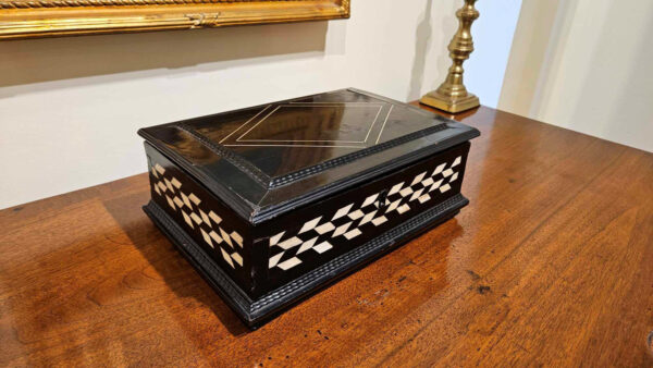 17th Century Flemish Bone Inlaid Ebonized Box - Image 3