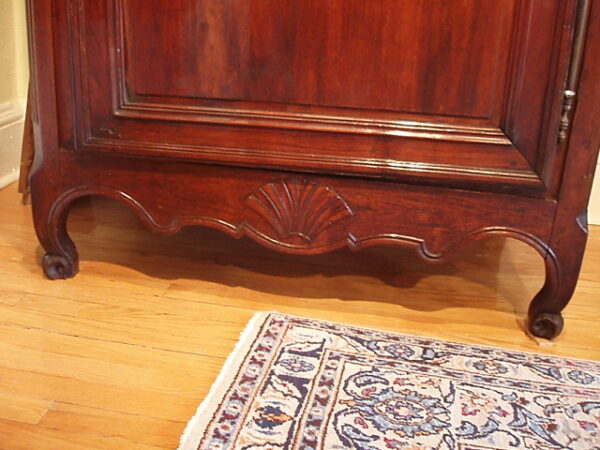 18th Century French Country Louis XV Bonnetiere - Image 9