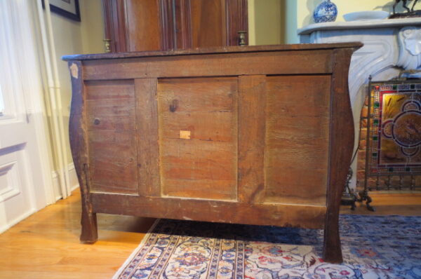 Rare French Louis XV Bombe Commode - Image 17