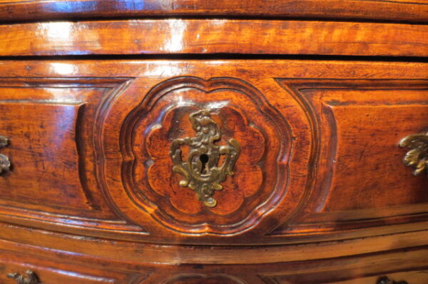Rare French Louis XV Bombe Commode - Image 5