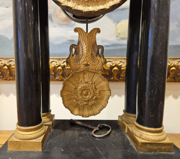 19th Century Empire Ormolu-Mounted Black Marble Portico Clock - Image 4