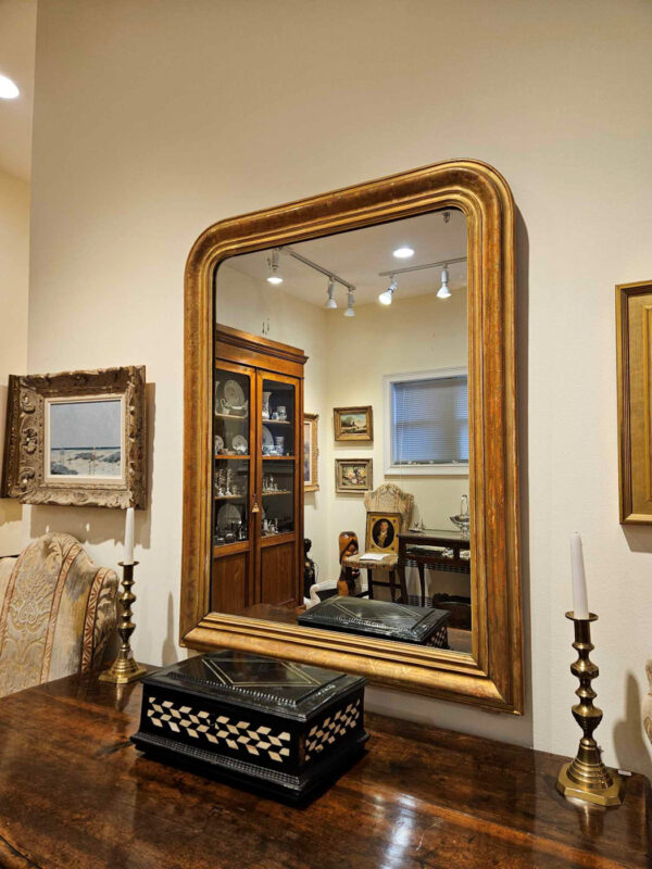 19th Century Louis Philippe Gilt Mirror having Incised Decoration. - Image 13