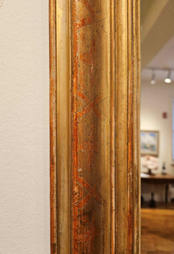 19th Century Louis Philippe Gilt Mirror having Incised Decoration. - Image 5
