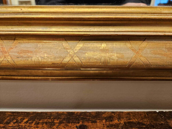 19th Century Louis Philippe Gilt Mirror having Incised Decoration. - Image 6