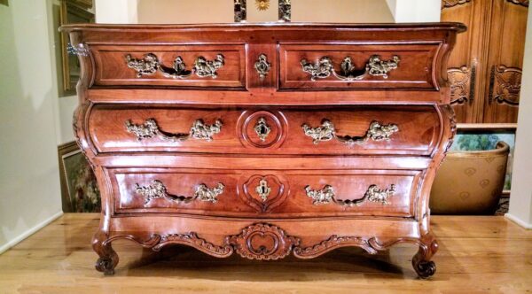 18th Century French Provincial Fruitwood Commode - Image 4