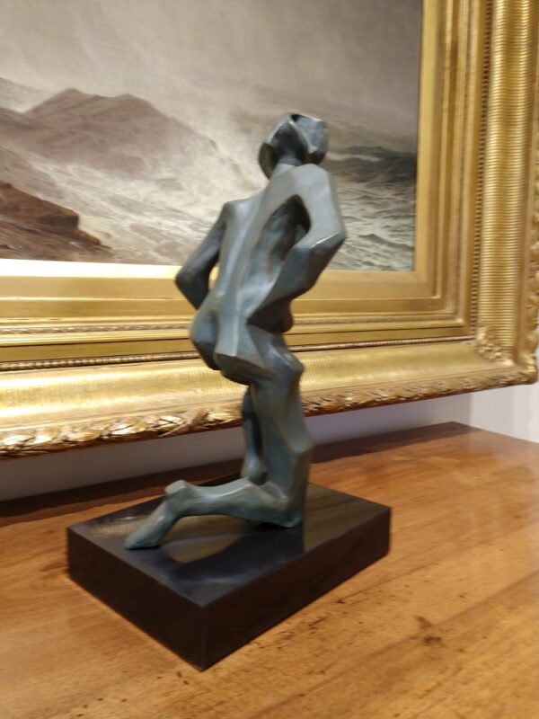 "Kneeling Women" Sculpture in Bonded Bronze by Madeleine Heumann (1933-2018) - Image 4