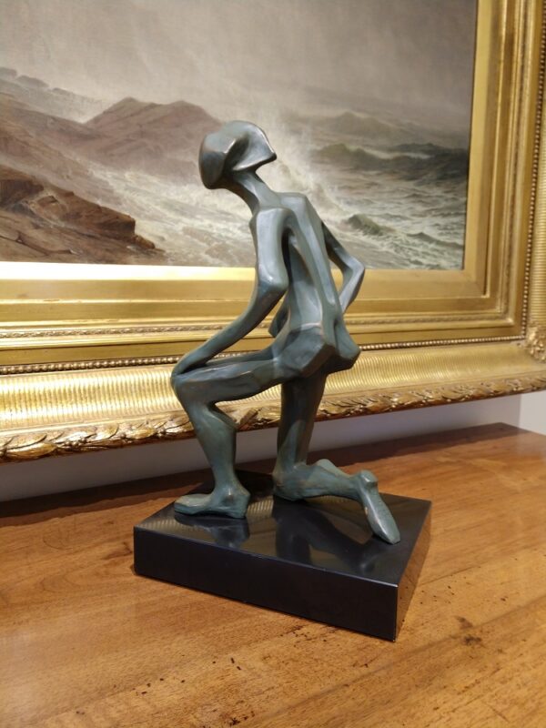 "Kneeling Women" Sculpture in Bonded Bronze by Madeleine Heumann (1933-2018) - Image 6