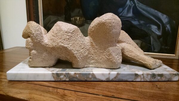 "Recombent Nude" Clay Sculpture with sand finish by Madeleine Heumann (1933-2018) - Image 6