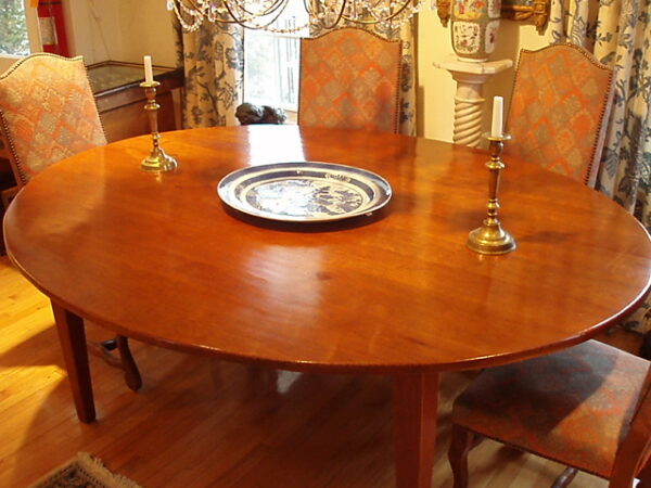 French Fruitwood Oval Farm Table - Image 3
