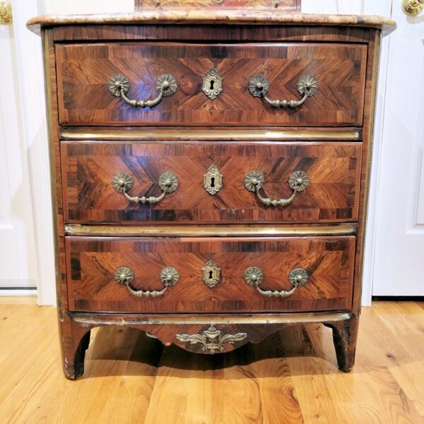 Petite French Regence Style Commode - Image 12