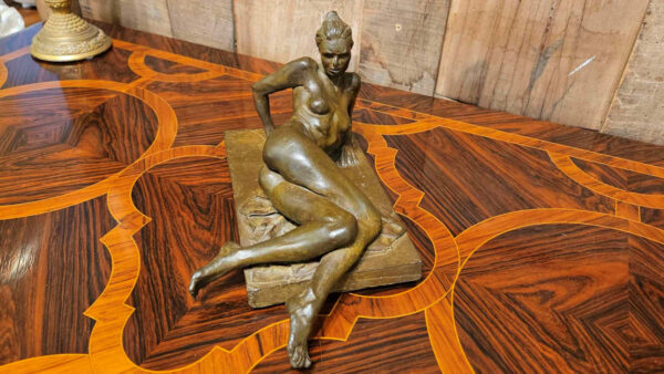 Robert Graham (1938-2008) “Gina, 5/21/97” Bronze of Recumbent Women, 1997 - Image 12