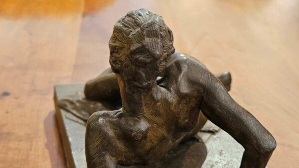 Robert Graham (1938-2008) “Gina, 5/21/97” Bronze of Recumbent Women, 1997 - Image 18