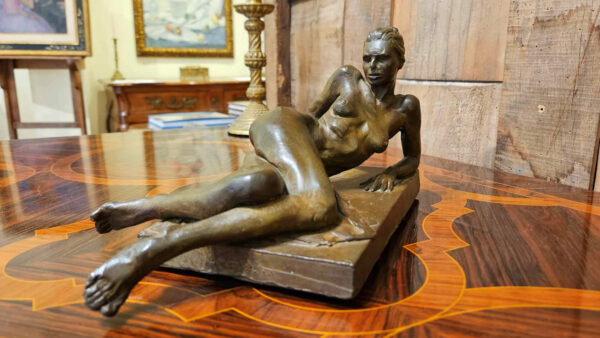 Robert Graham (1938-2008) “Gina, 5/21/97” Bronze of Recumbent Women, 1997 - Image 4