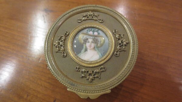 French Bronze Portrait Box Circa 1890 - Image 2