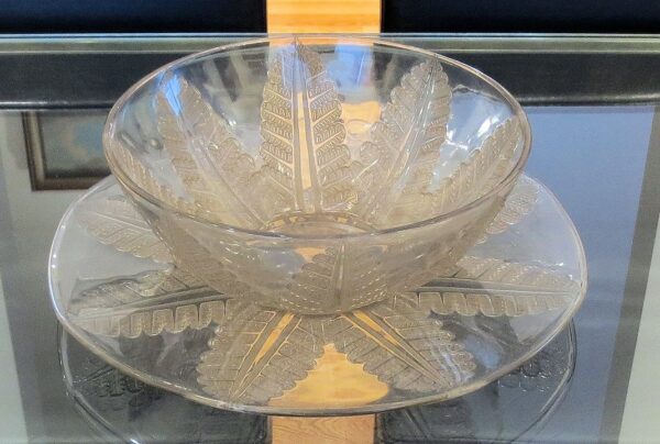 A Large Rene Lalique Felix Bowl and Charger Under Plate Circa 1926 - Image 2