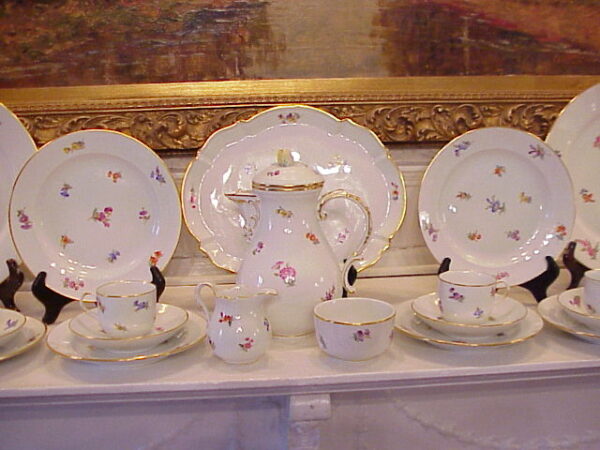 Meissen Strewn Flower Dessert Set with Rare Mark - Image 19