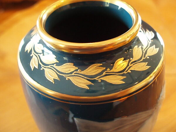 Rare Minton Pate-Sur-Pate Vase - Image 8