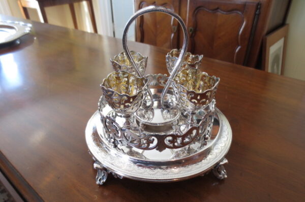 Mid 19th Century Padley, Parkin & Staniforth Egg Holder, Sheffield England Silver Plate