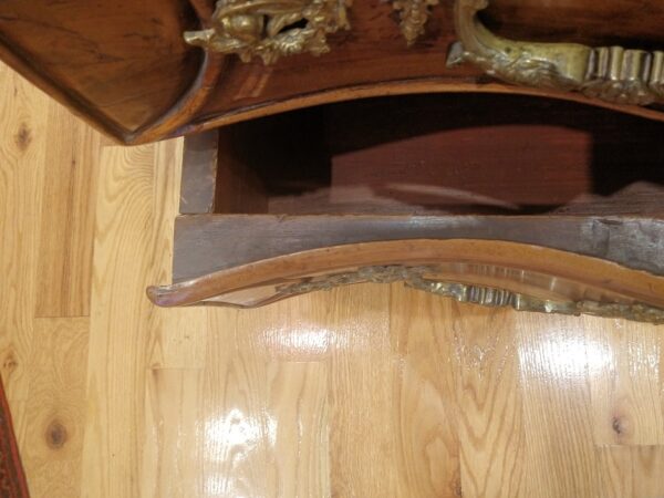 Rare 18th C. French Louis XV Walnut Commode - Image 27