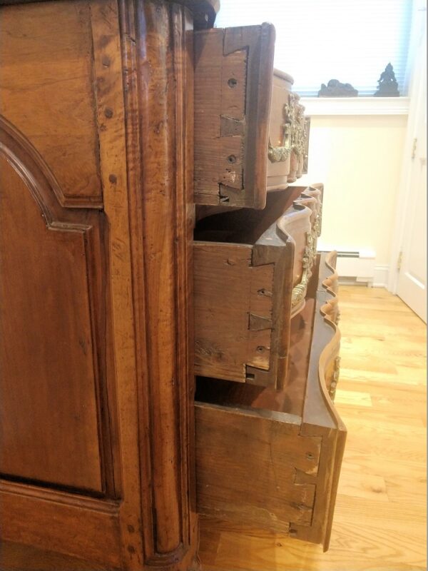 Rare 18th C. French Louis XV Walnut Commode - Image 28