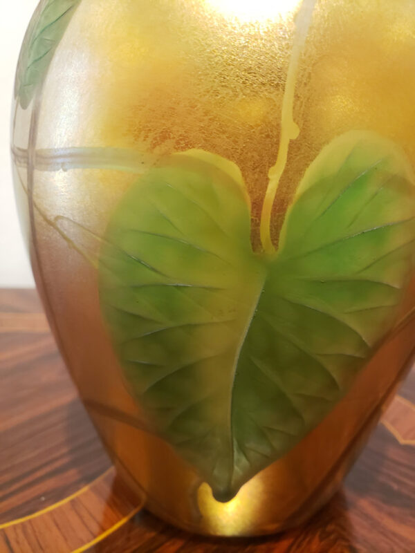 Tiffany Studios Leaf and Vine Carved Cameo Glass Vase - Image 7