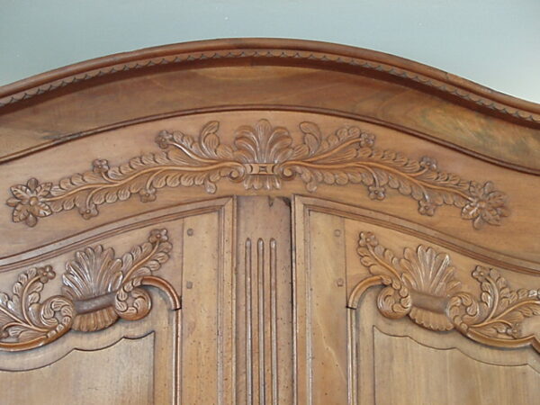 18th Century French Country Louis XV Armoire from Provence - Image 3